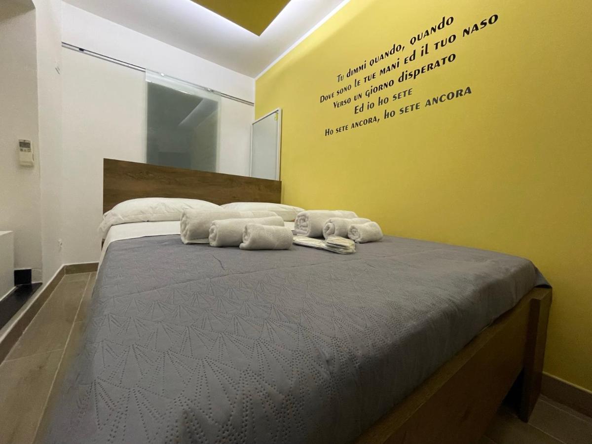 Yes I Know My Room - Mini Room Martiri Neapel Exterior foto